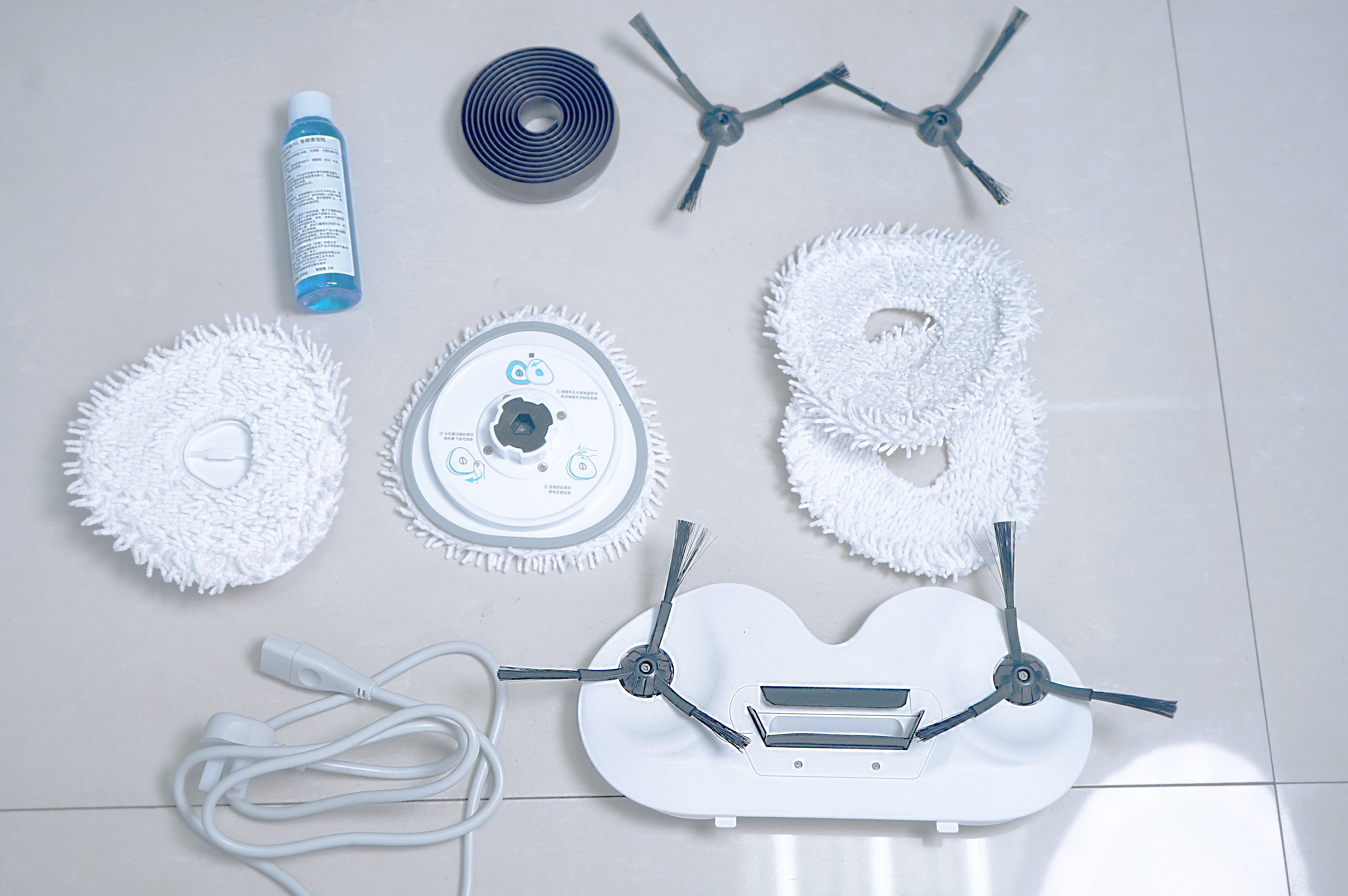 扫地机器人解放劳动力,会扫地的机器人