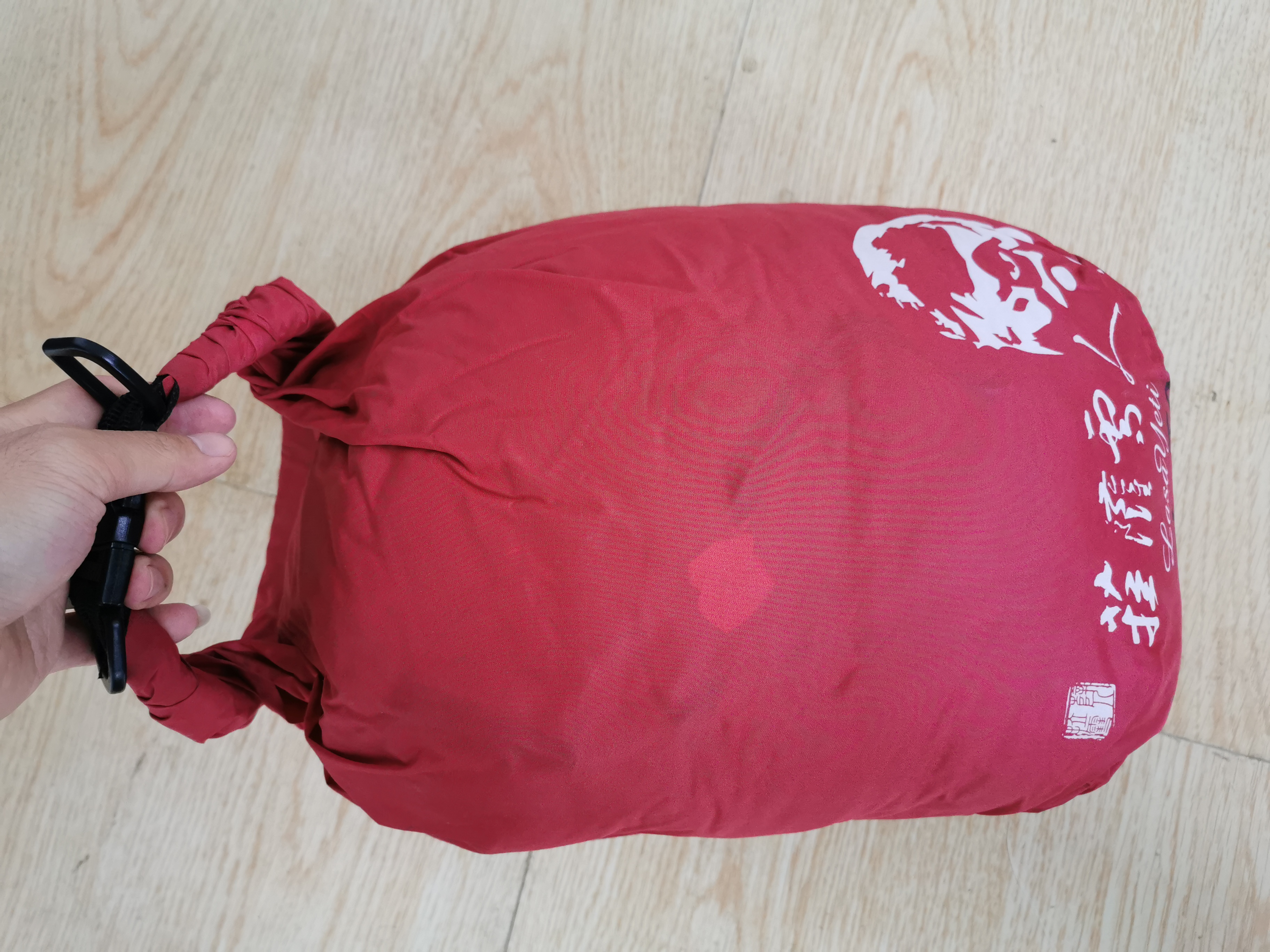 徒步旅行必备十大装备有哪些呢,全国徒步旅行装备必买清单