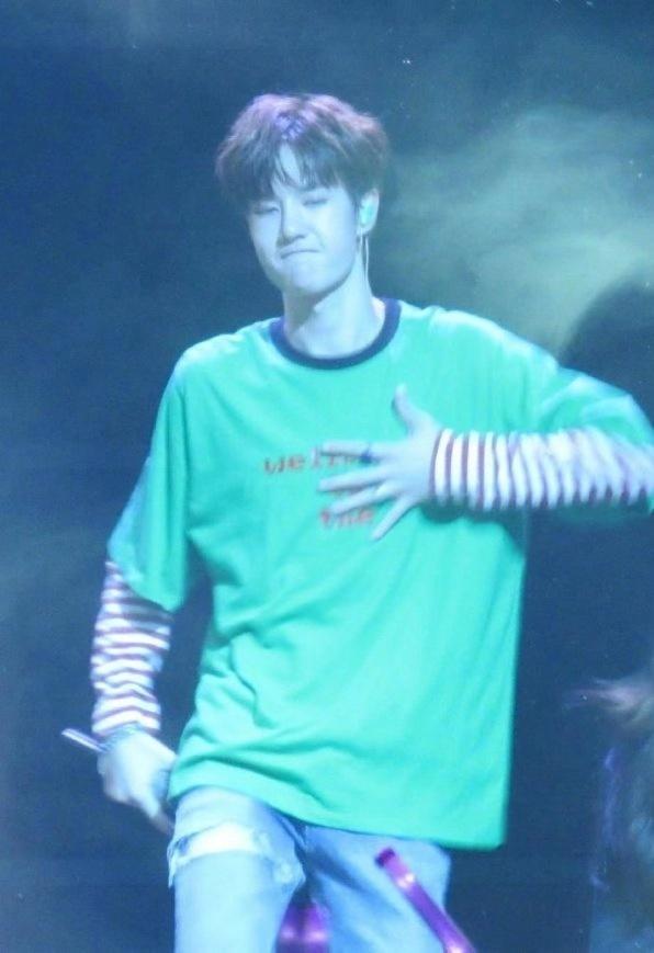 跟着明星学穿搭成熟秋冬男,穿搭男潮流最新款