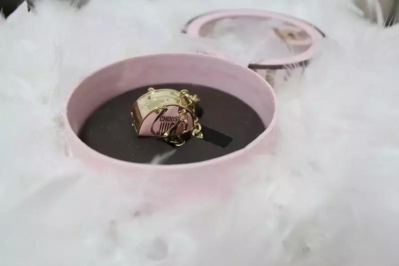 这都是什么神仙口红啊,你有钱都买不到