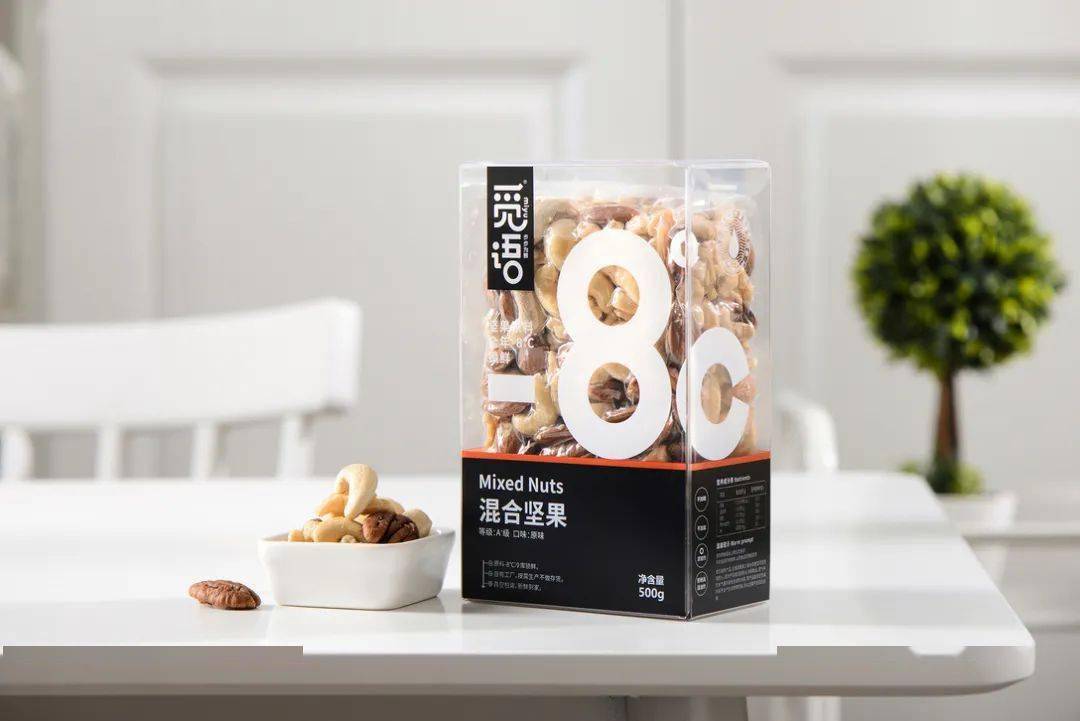 食品行业三巨头,三只松鼠坚果50克独立包装