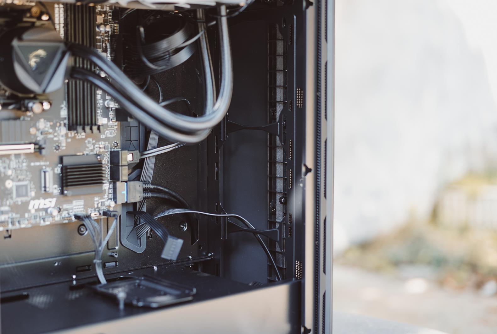 msi准系统主机,主机msi系统