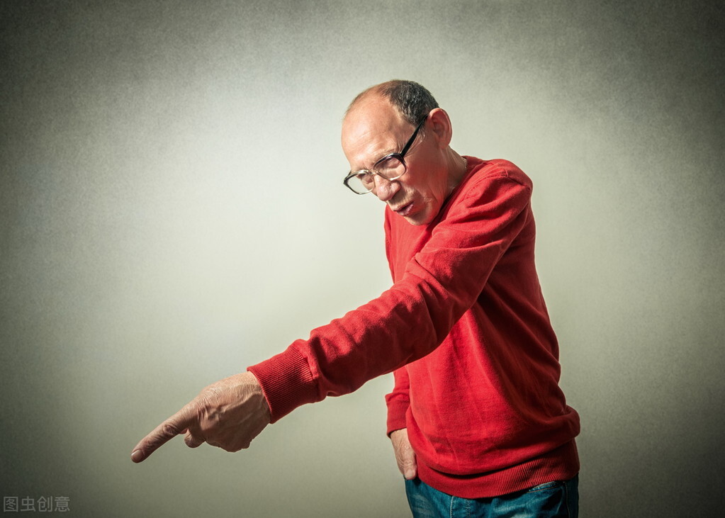 爱骂人的老人是什么心理,老人骂人的心理分析