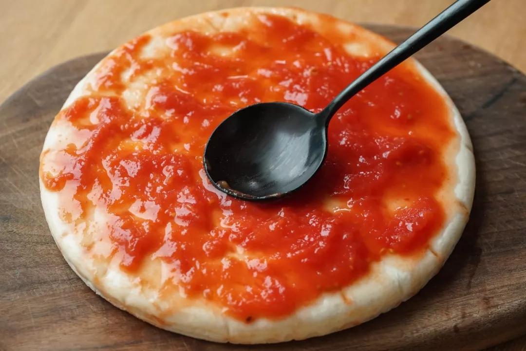 电饭锅做的披萨怎么不拉丝,电饭煲披萨教程