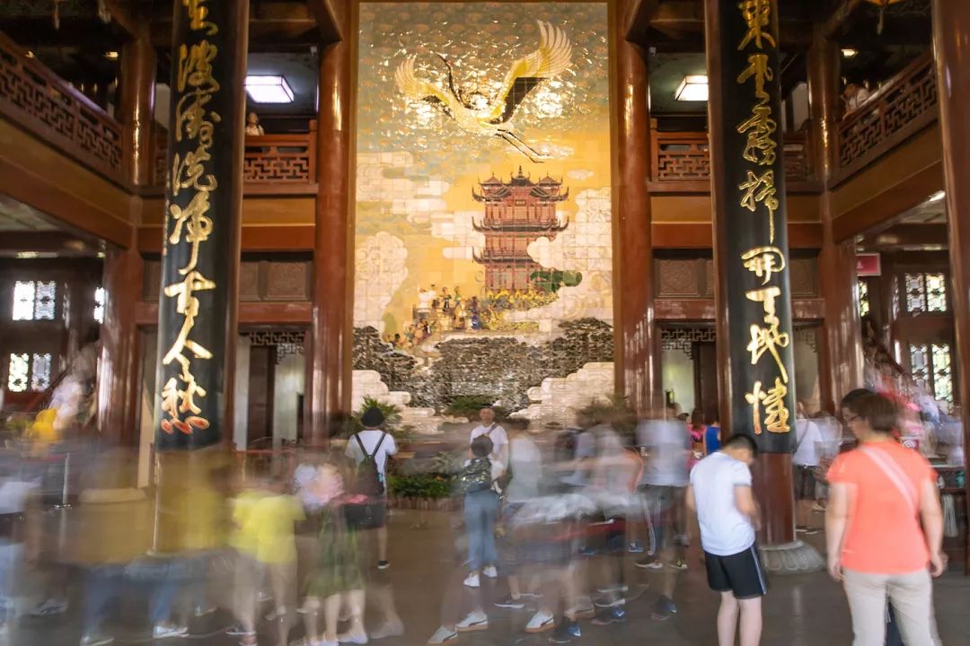 武汉人一般去不去黄鹤楼,武汉人为什么要去旅游呢