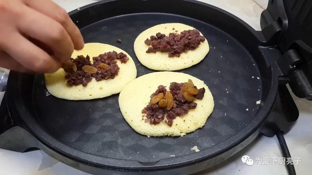 蛋糕怎样做好吃又松软,蛋糕最简单做法学会在家也能做