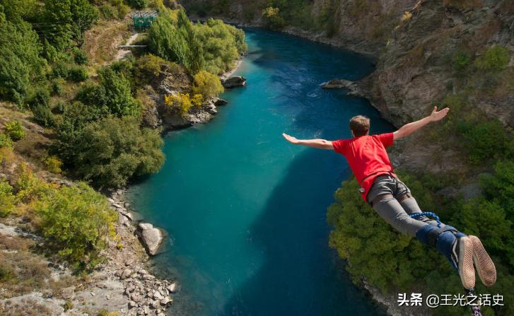 牛羊比人多十倍的新西兰，是如何成为世界前十的发达国家的？