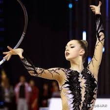 23岁成最美教练，模特公司百万年薪邀约！这个“小天鹅”有多美