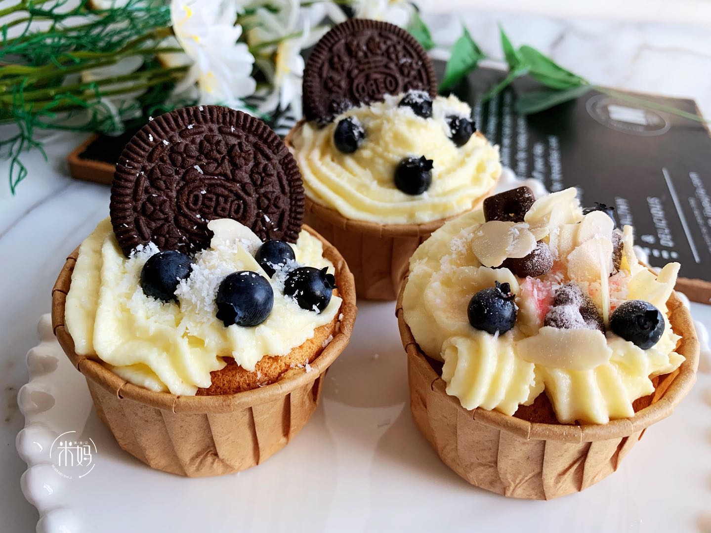 教你一招自制纸杯蛋糕,自制纸杯蛋糕做法烤箱家庭版