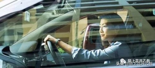 保险这条取经路，成就了多少铿锵玫瑰？