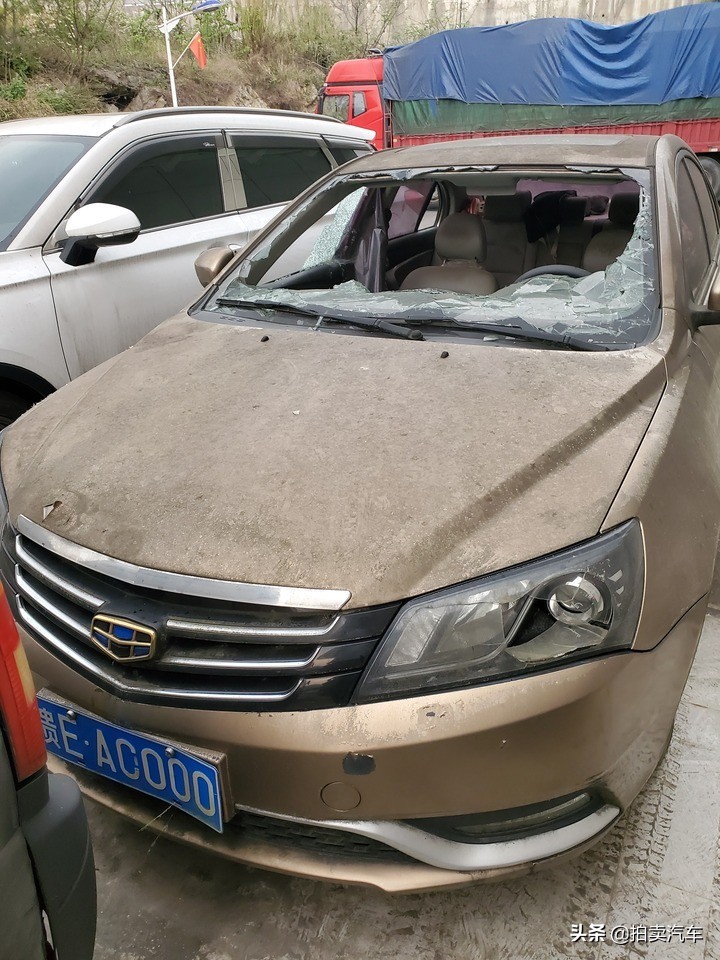 鍙樺崠姹借溅,鍙樺崠鍔虫柉鑾辨柉閫冨埌娉板浗