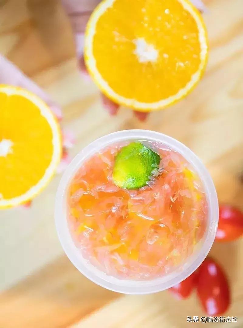 烧仙草桶装超大杯奶茶,超级有料烧仙草奶茶