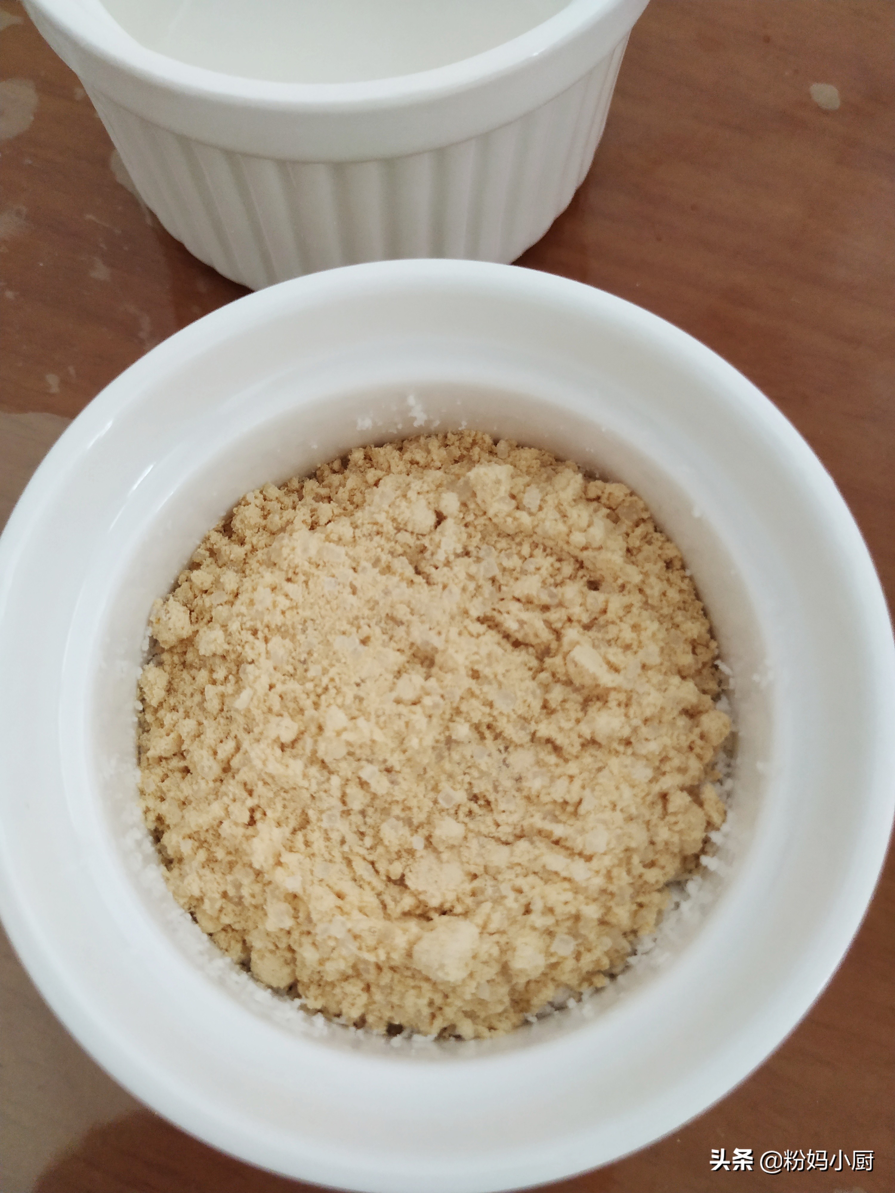 糯米粉粘米粉混合后蒸米皮,芥菜糯米粉和粘米粉怎样蒸成团子