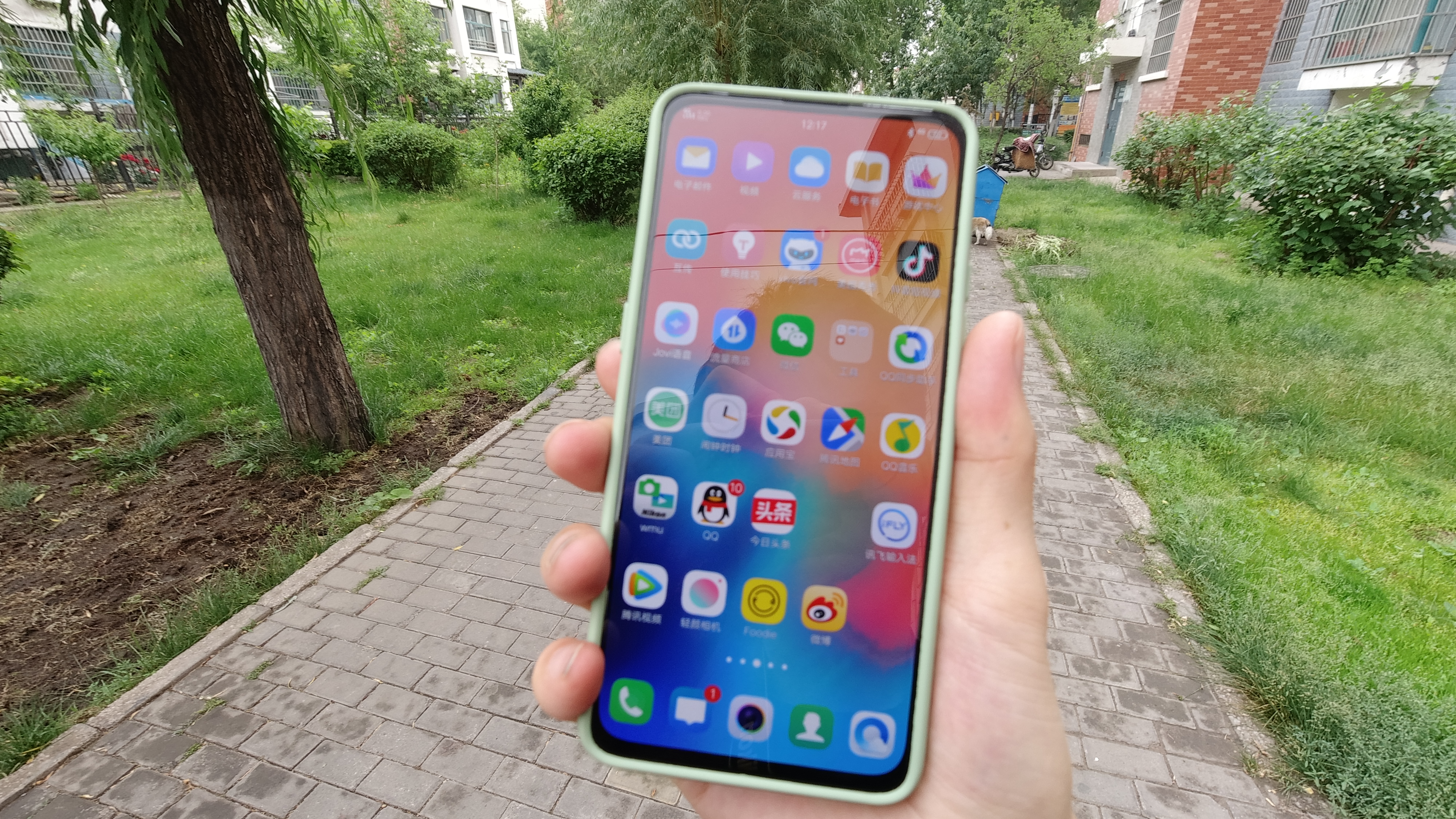 大疆OSMOACTION评测:性价比出众的Vlog新宠,对标GoPro毫不遮掩