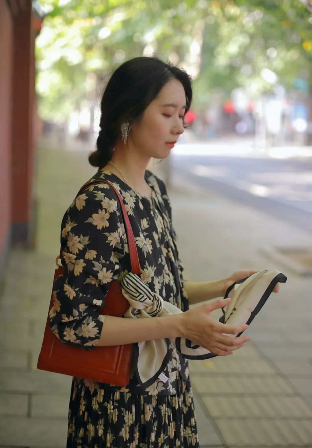 穿搭博主怎么创建品牌,穿搭博主怎么自己做自己的品牌