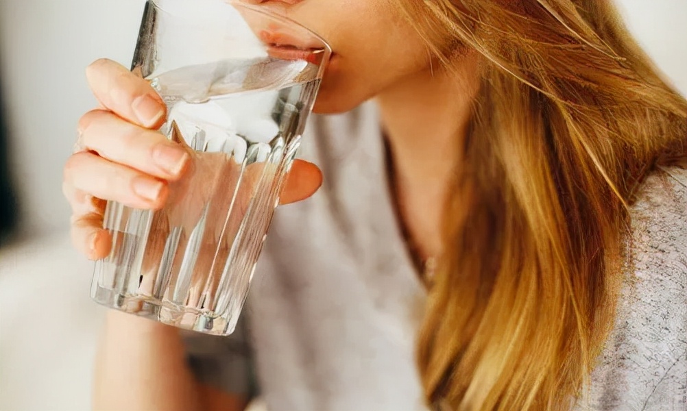 我们的黑眼圈与熬夜无关,黑眼圈和熬夜有关系吗