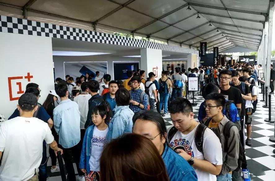 vans鞋是不是前面都很宽,vans是不是买小一码