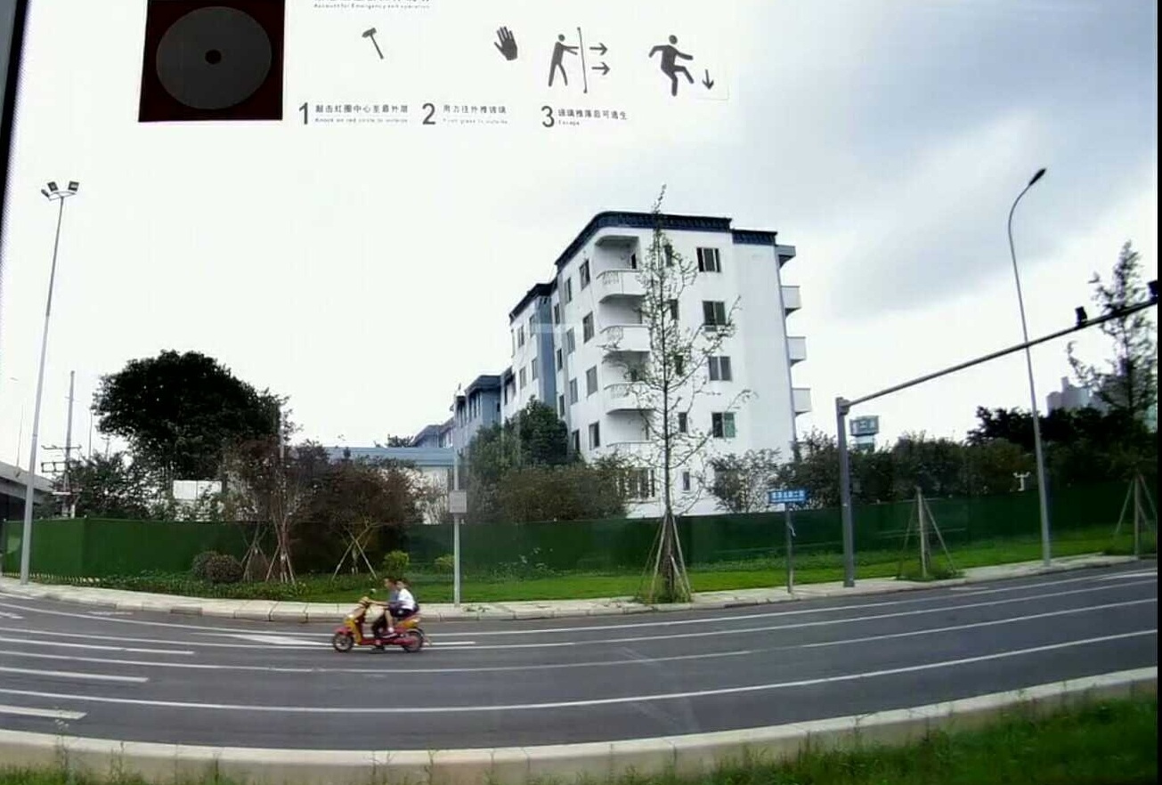 成都有轨电车萌萌“叮叮猫”，预计年底通车，快来体验