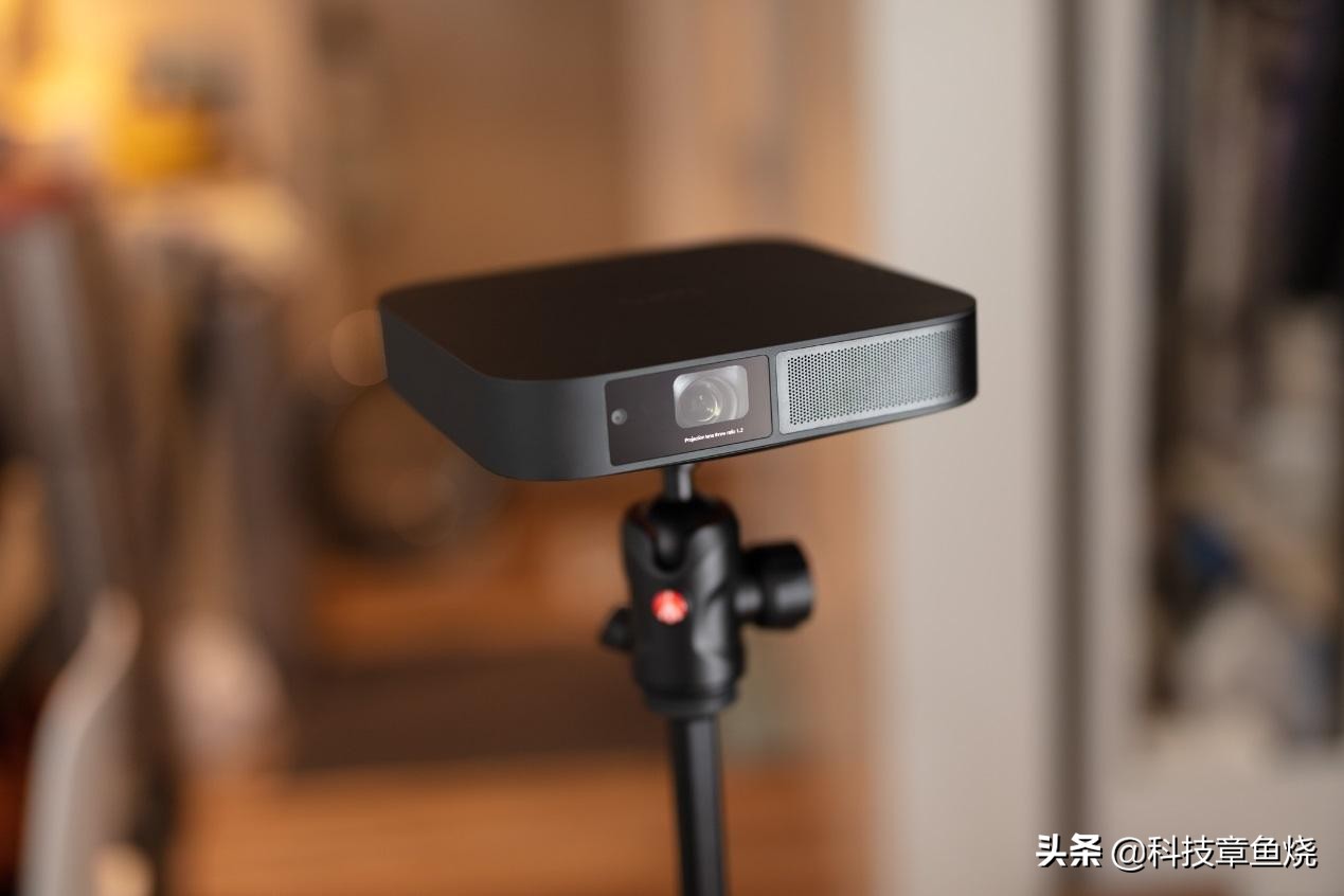 极米z6x画面模糊维修,极米Z6X投影维修视频教程