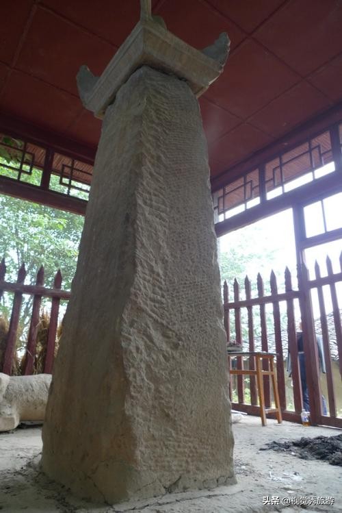 雕刻艺术价值，研究阙文化重要意义，四川梓潼县李业阙