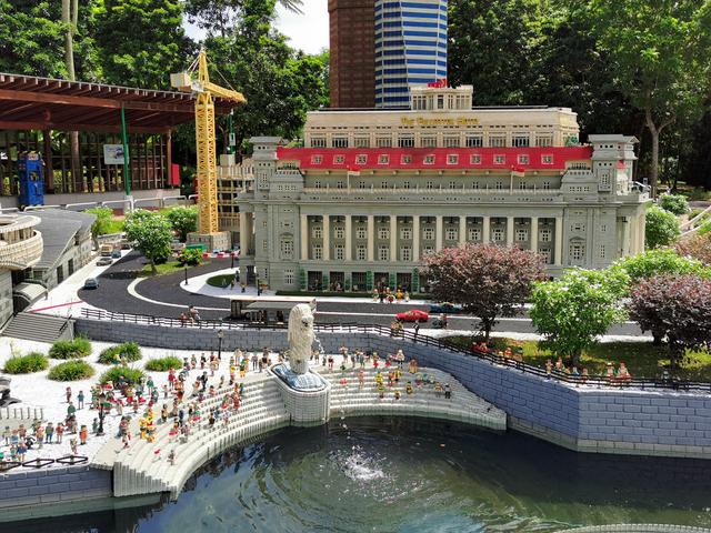 同样是主题乐园，为什么一定要去乐高？