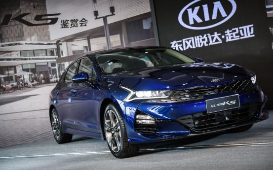 向同级主流代表发起挑战，全新起亚K凭何实力？