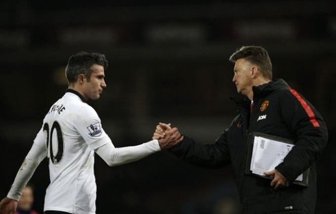 范佩西曼联58粒全进球粤语,范佩西11-12赛季曼联英超进球数