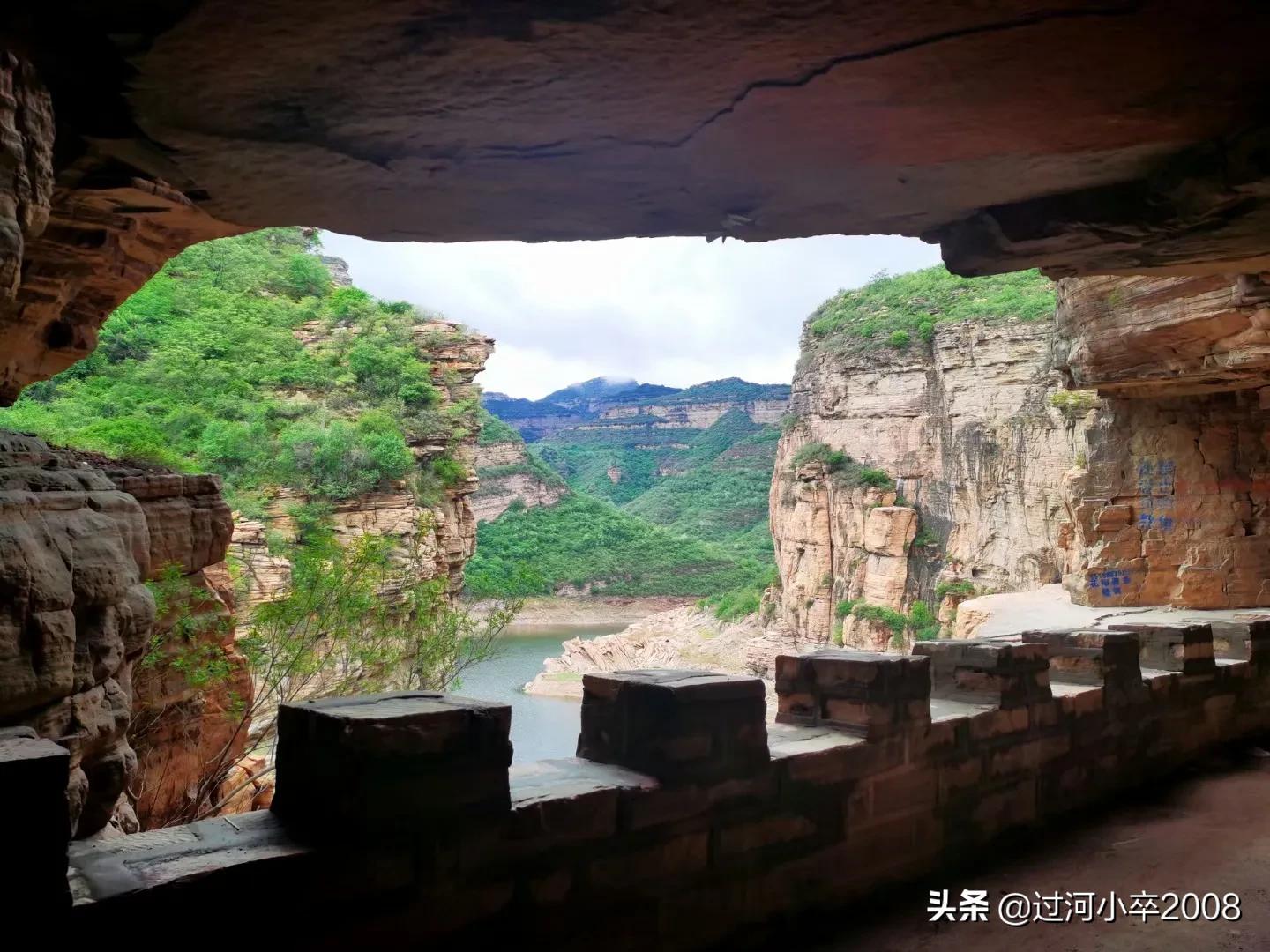 去更闷的地方解了个闷