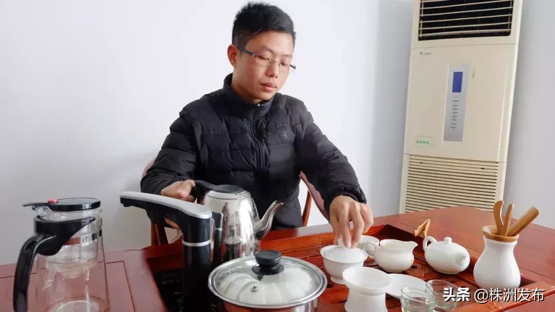 两位85后小伙长沙创业,如何做一位电商设计师