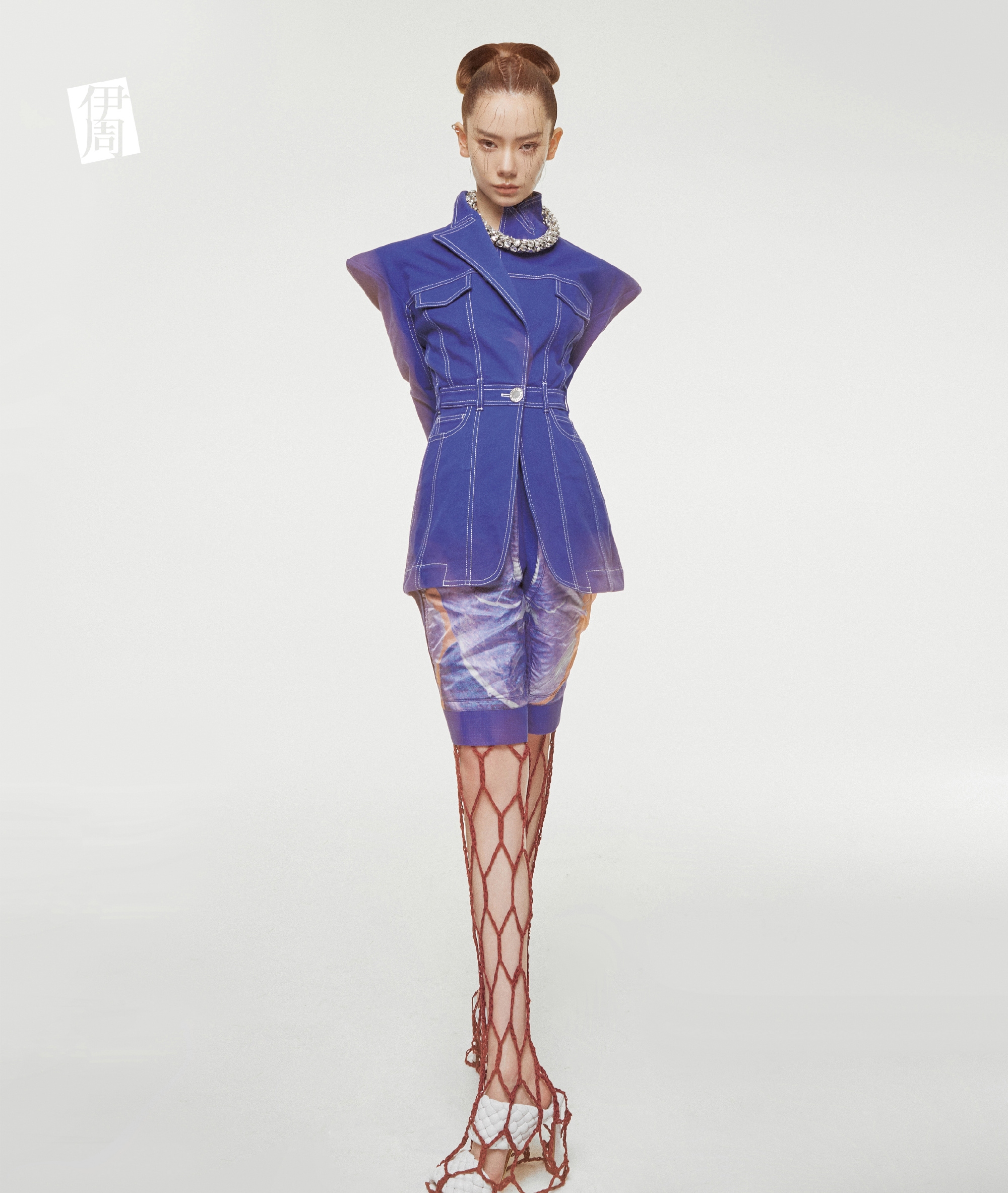 戚薇蜘蛛眼妆容,戚薇挑战睫毛