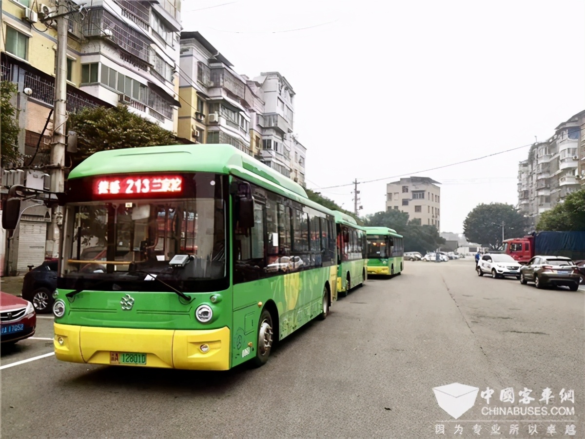 微公交银隆,银隆小客车