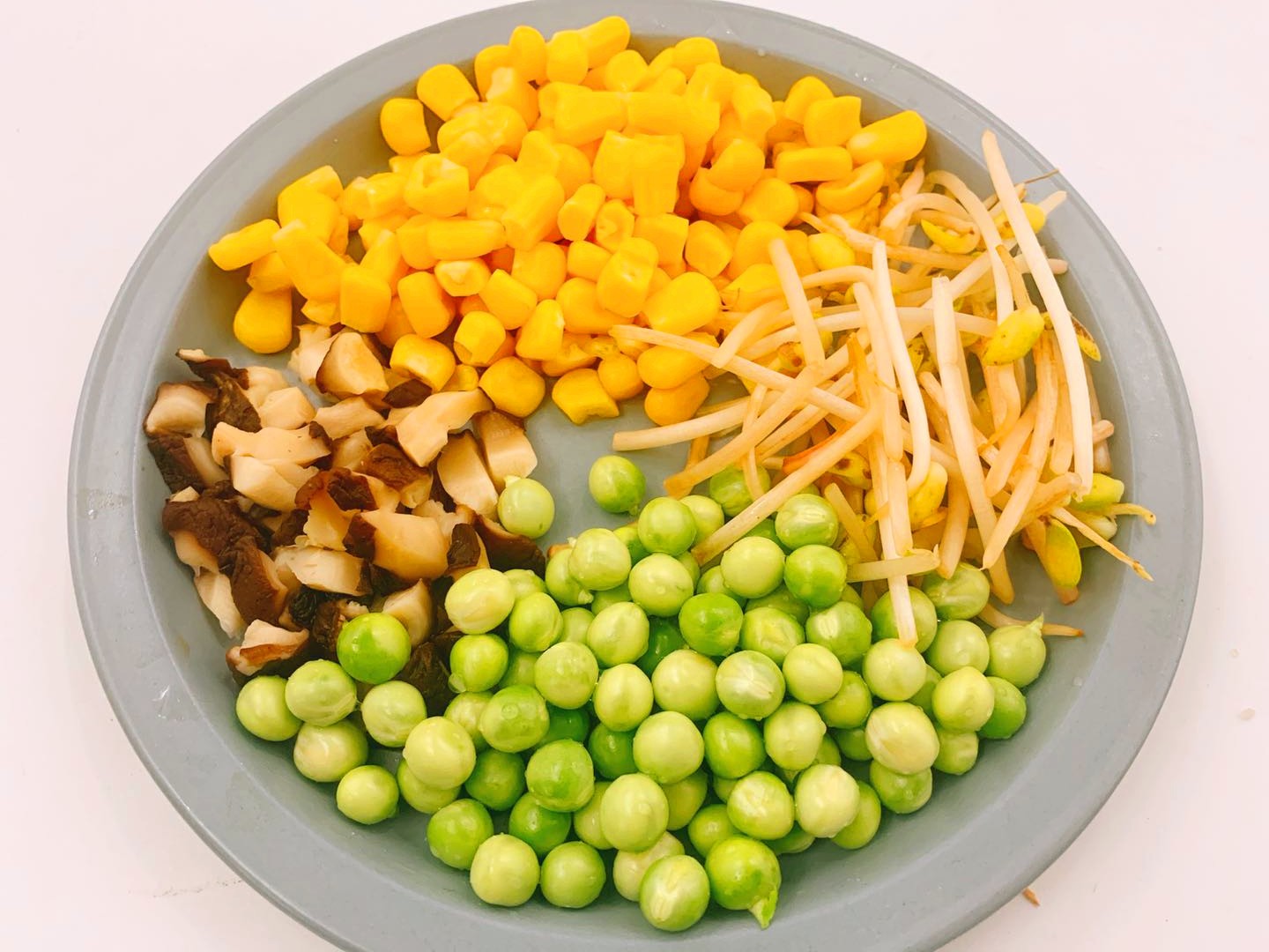 蛋炒饭粒粒分明大厨教你一招,蛋炒饭不粘锅的技巧