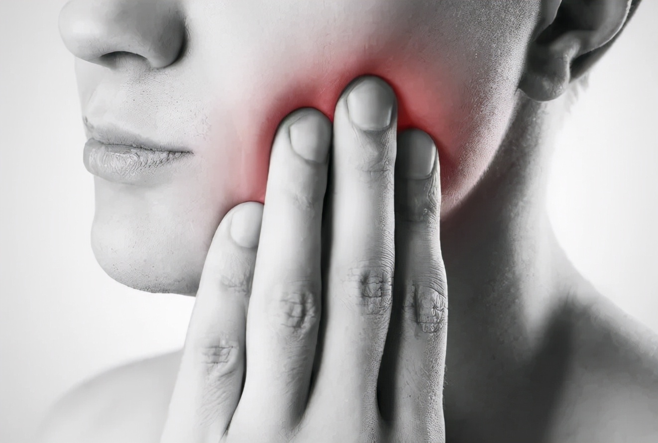 老年人用哪种毛质的牙刷为好,老年人牙刷用软毛好还是硬毛好