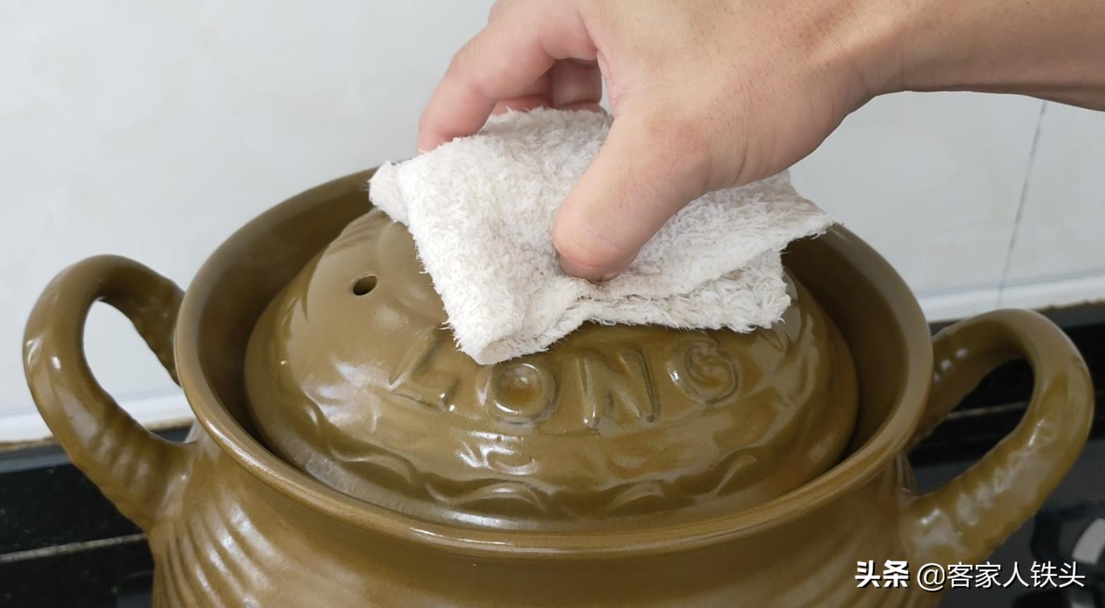 冬季鸡汤怎么炖好喝,鸡汤放什么材料煲汤好喝冬季