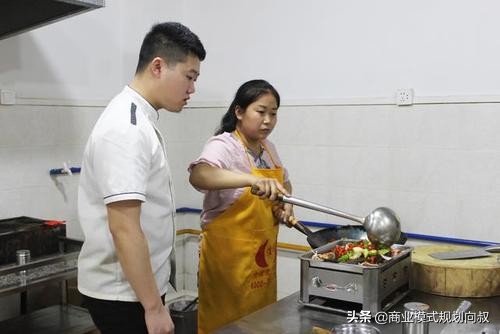 烤鱼店低成本装修,烤鱼店生意不好是什么原因