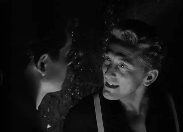 对媒体负面报道的反驳,对于媒体的批判