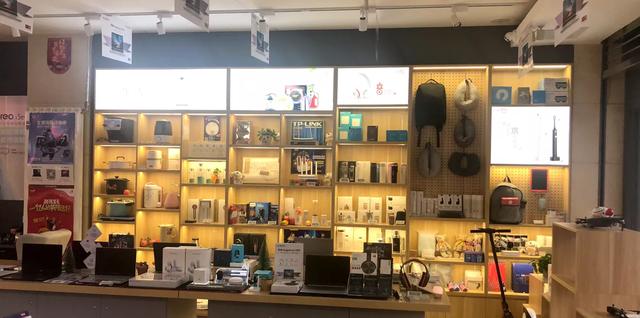 京东电脑数码门店怎么经营,京东线下电脑数码实体店盈利模式