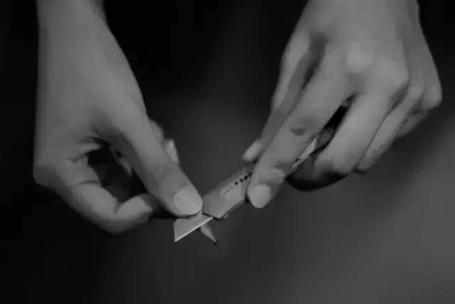 气哭专业画家，画画10年还不如保安大叔，流浪大爷，食堂大姐？