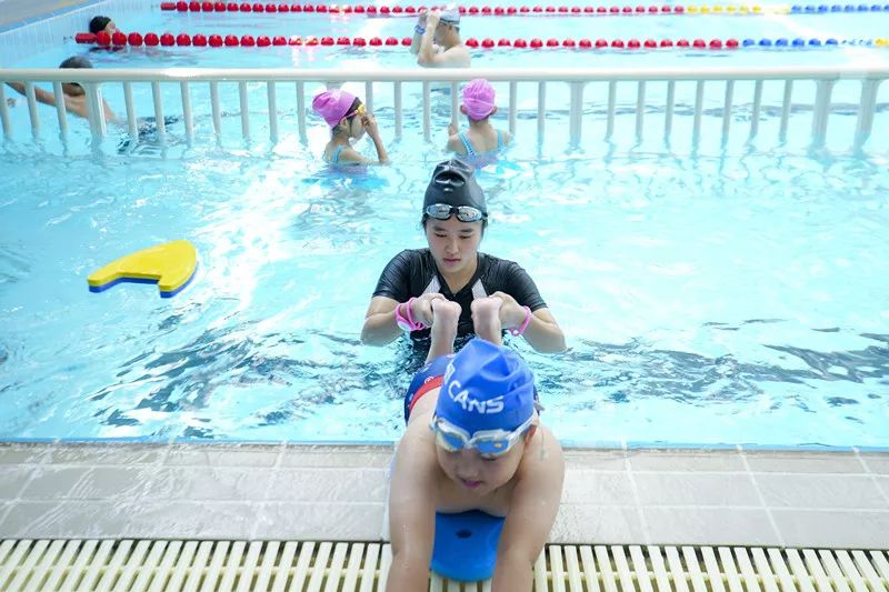 火爆到车都停不下！高新区又一综合体试营业，还有一个……