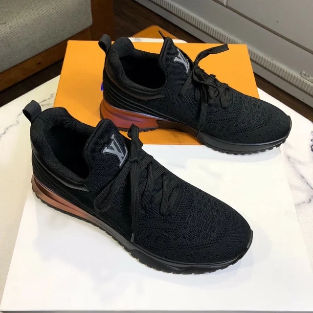 范冰冰红靴直播,范冰冰健身跑鞋