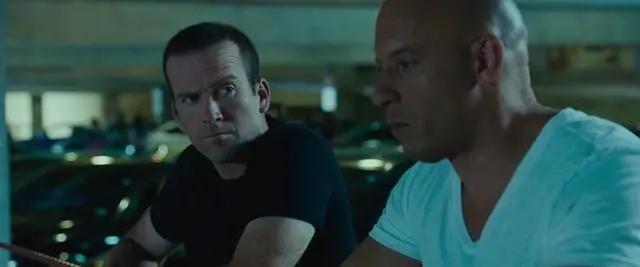 乔丹娜布鲁斯特年轻时有多漂亮,乔丹娜布鲁斯特谈保罗