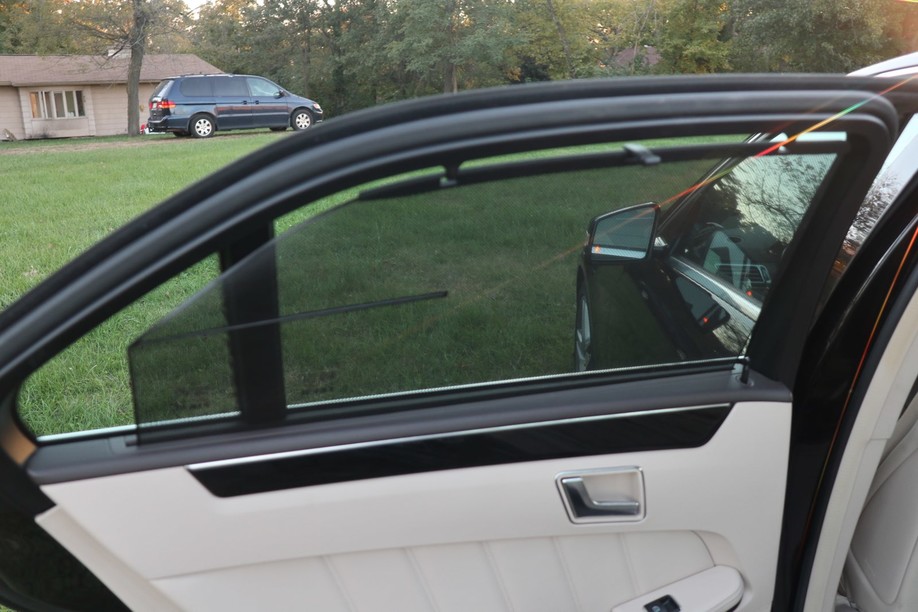 奔驰e550运动版,e550奔驰新款