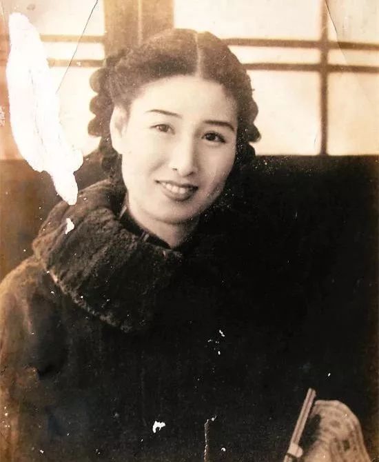 上海一女子被打死,上海被枪决的女性