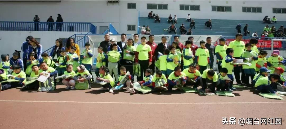 足球公益行动视频,足球公益活动助力青训