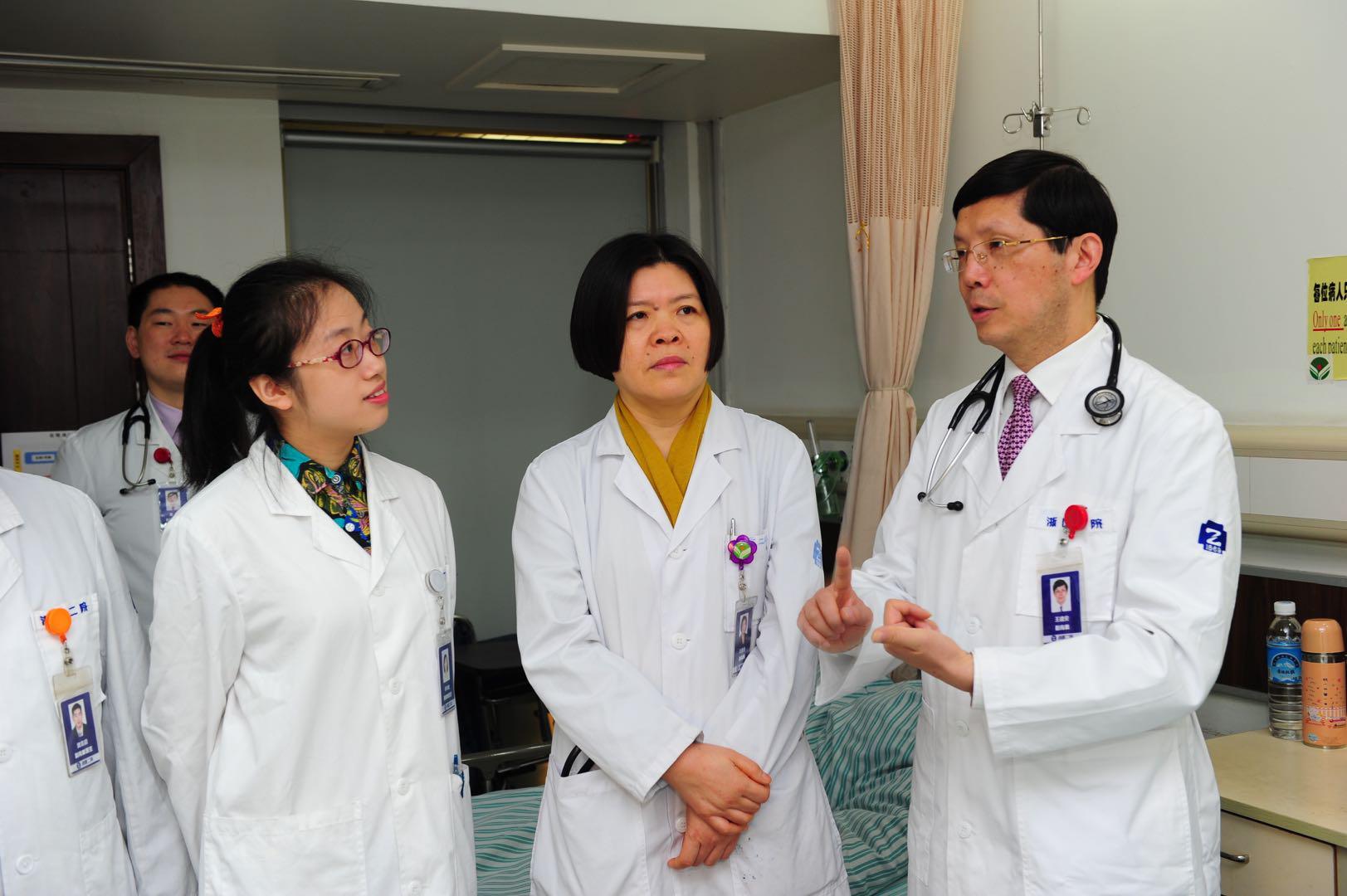 心内科医生每年1500台手术,每年做1500次以上心脏手术的医生