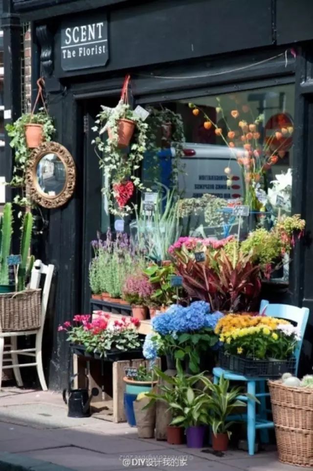 开一家花店怎么装修,如何开一个小型的花店赚钱