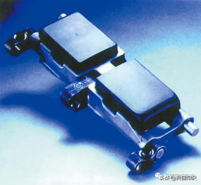 履带板的优点和缺点,履带板生产视频