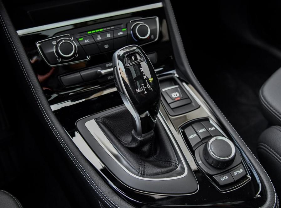 宝马7座落地多少钱,宝马车7系落地多少钱