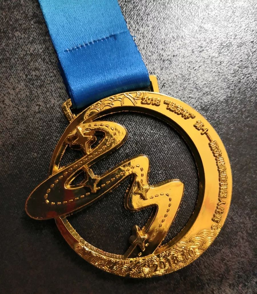 机器人团队激烈角逐,工业机器人团队比赛