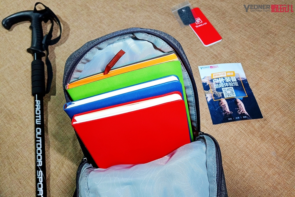 探路者登山单肩背包,探路者双肩包怎么背